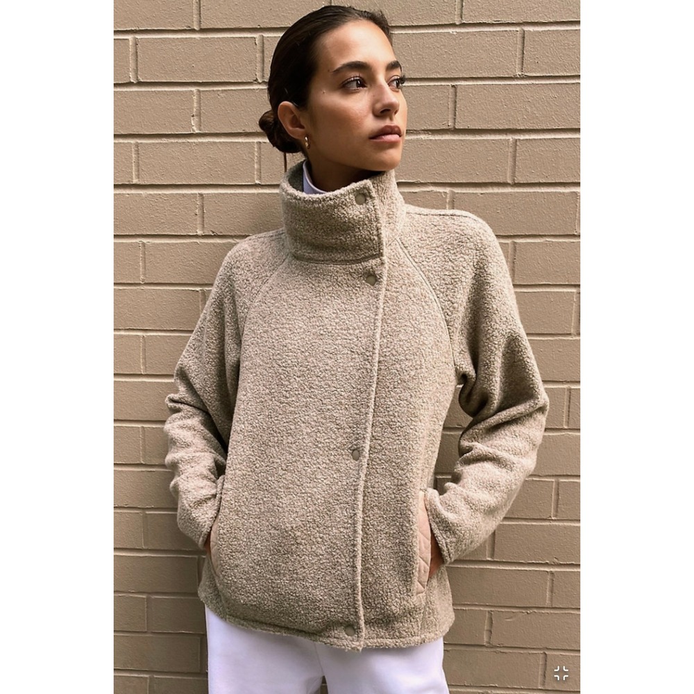 ARITZIA BABATON Meadow Jacket Womens XS Tan Wool Blend Teddy Fleece Sherpa Cozy